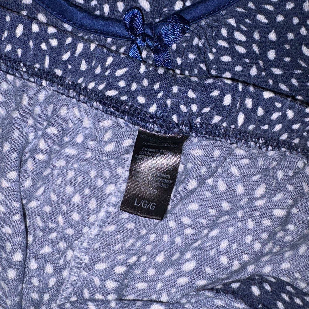 Rene Rofe Navy and White Sleepwear Pajama Top and Shorts set ❤️ - Picture 3 of 4